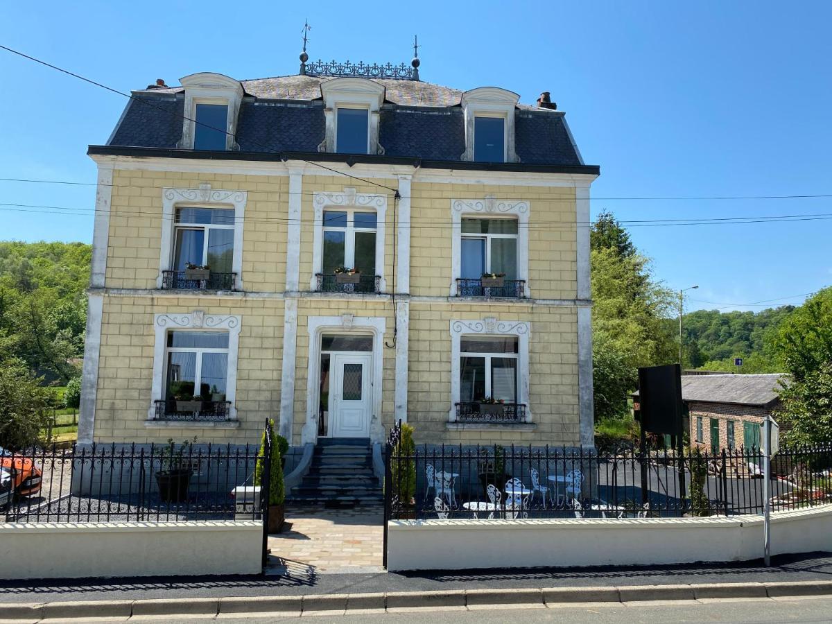 Le Point De Chute Bed and Breakfast Les Hautes-Rivieres Buitenkant foto